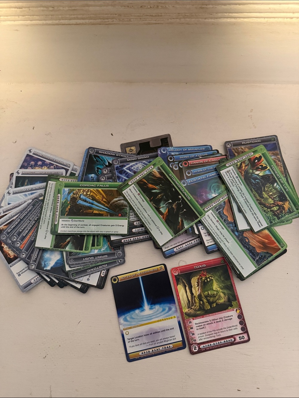 Trading Card Game chaotic 60 cards lot